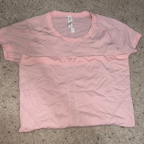 lulu swiftly tee - Picture 2 of 2